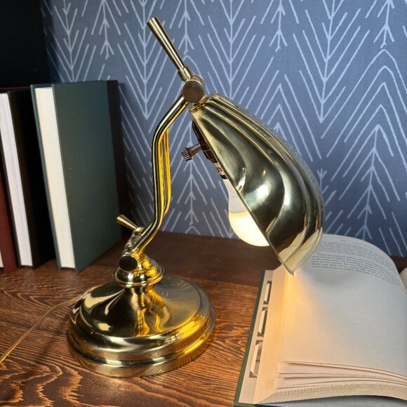 Vintage Brass Shell Desk Lamp Adjustable Reading Light with Scalloped Shade - Picture 4 of 16